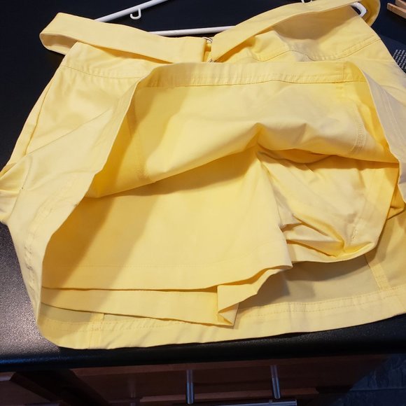 Skort/Skirt - Picture 4 of 4